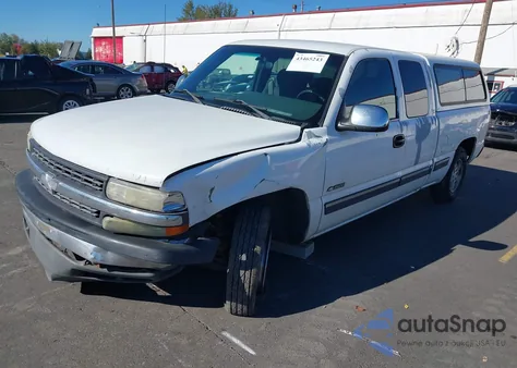 2002 Chevrolet Silverado 1500 Ls from USA, damaged, VIN 2GCEC19V721217537